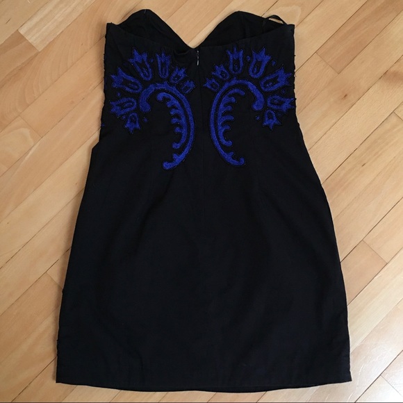 French Connection LBD with Blue Embroidery - Picture 8 of 12
